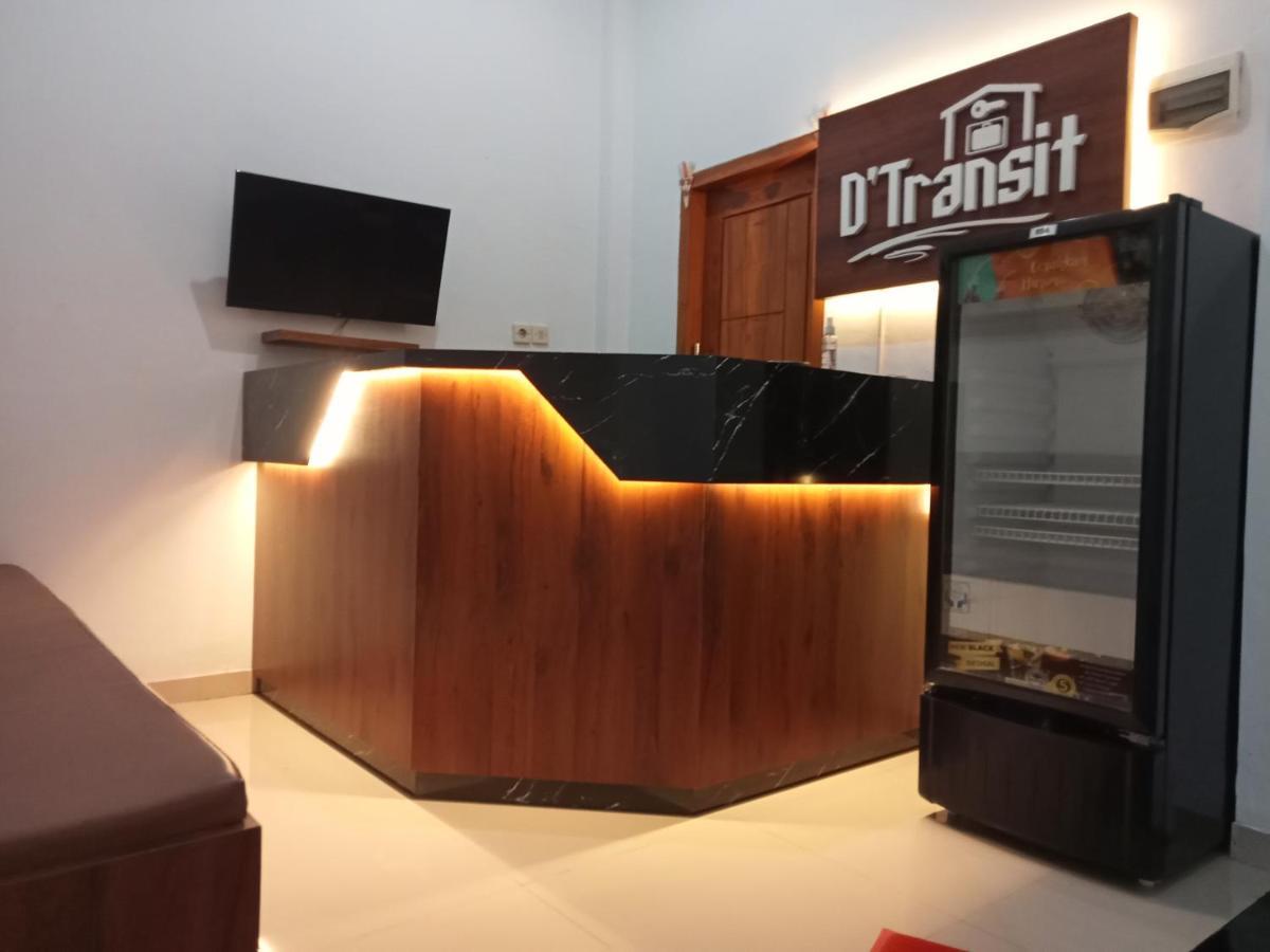 فندق D'Transit Batununggul المظهر الخارجي الصورة