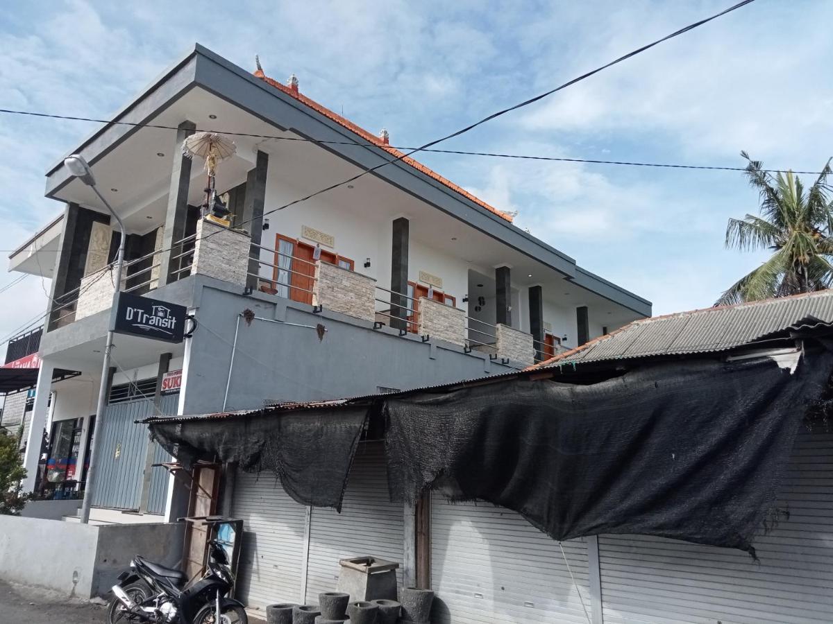فندق D'Transit Batununggul المظهر الخارجي الصورة